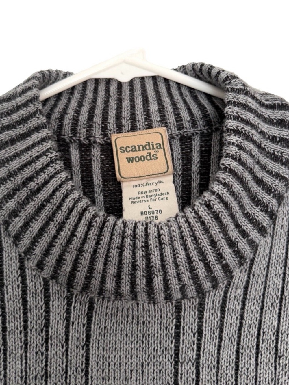 Scandia Woods Men’s Sweater Size L Gray High Neck Ribbed Acrylic Large Knit